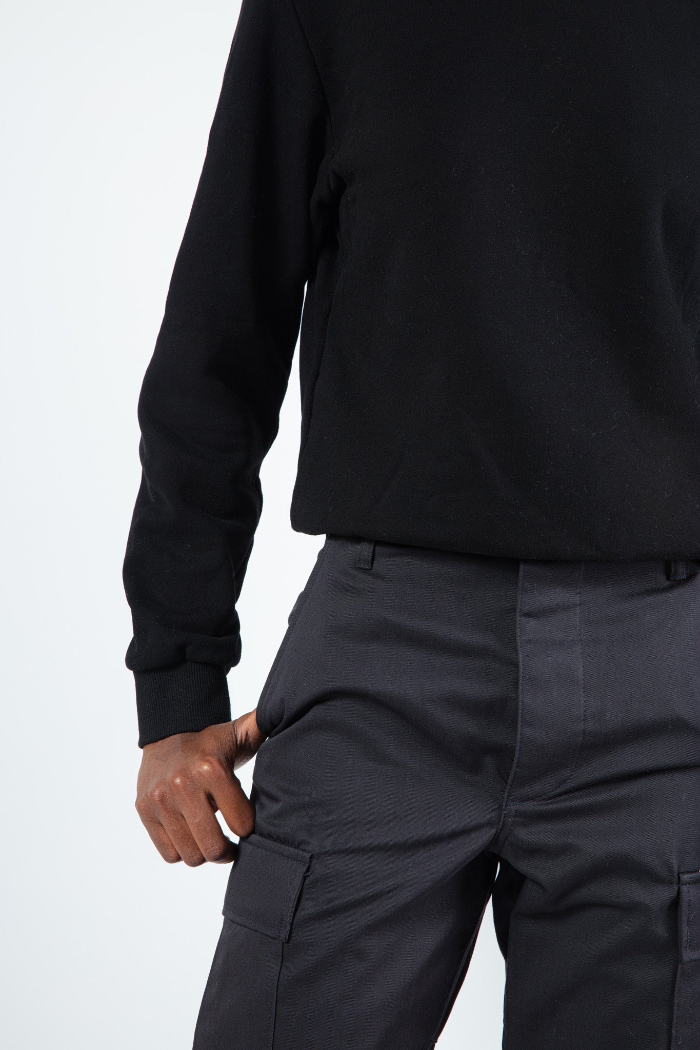 black cargo pant