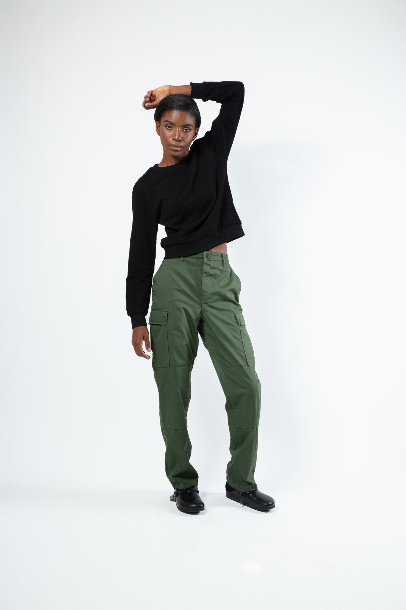 Olive green cargo pants for women military style